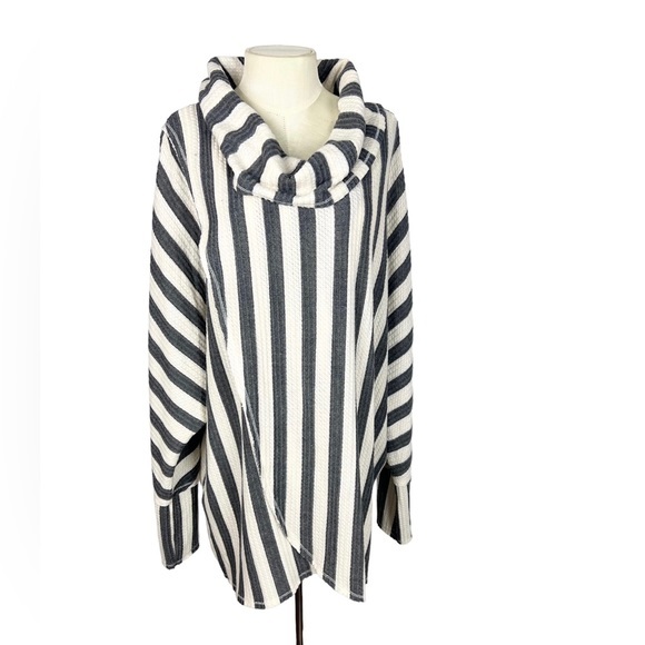 NWOT Lularoe Kristen top size XL oversized fit gray stripe waffle weave - Picture 1 of 9